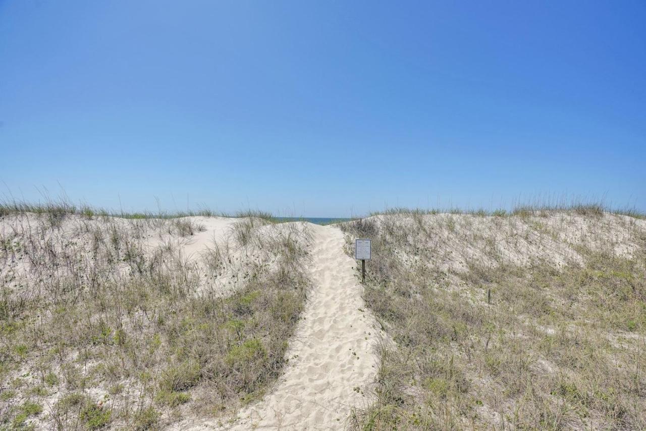 Villa Luck & Laughter Oak Island Exterior foto